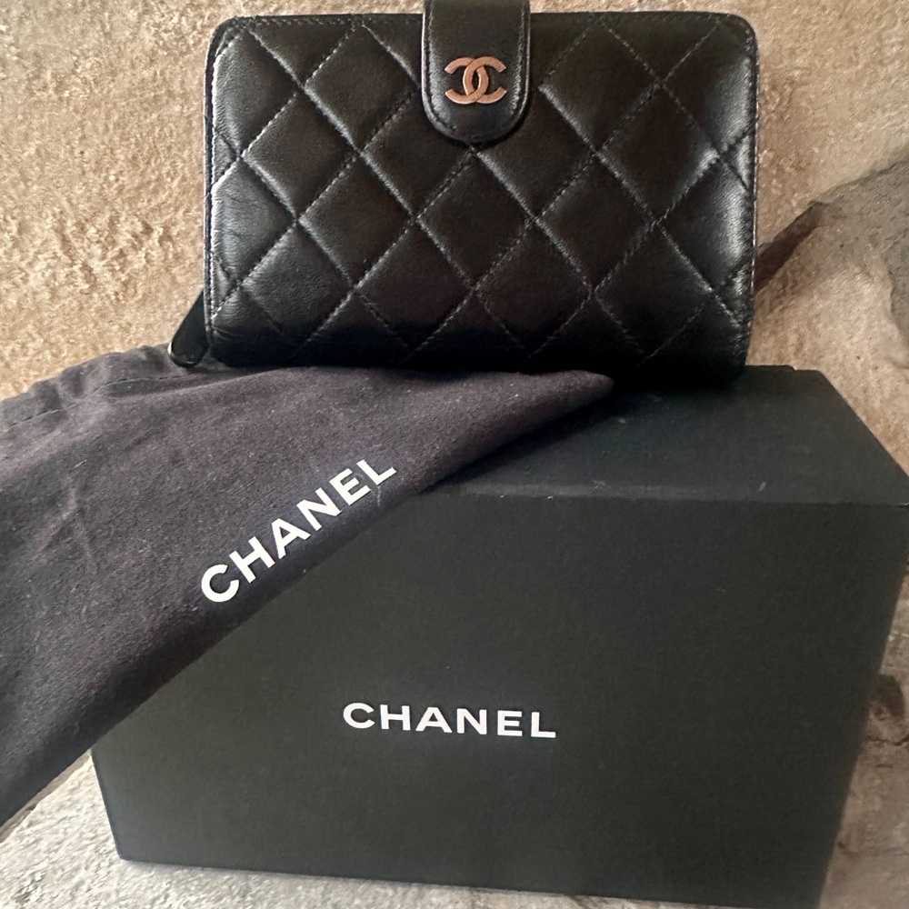 CHANEL Black Quilted Wallet